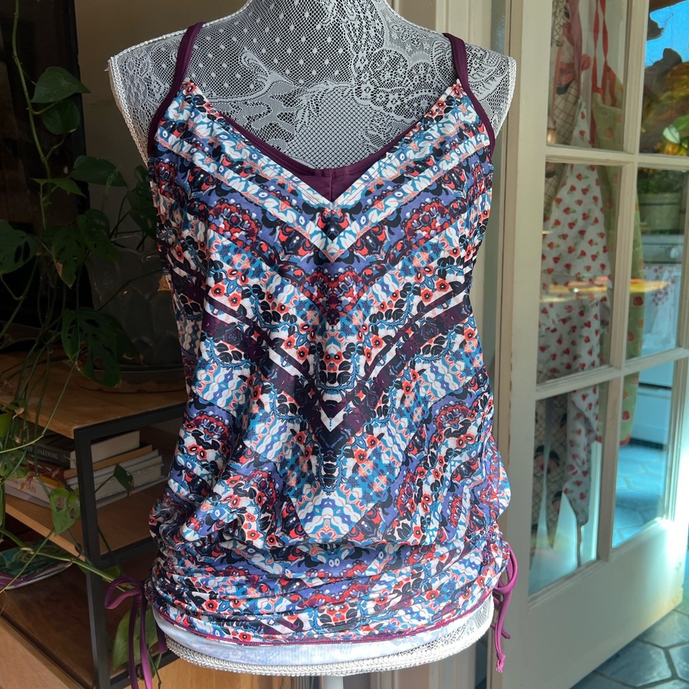 Athleta tankini top and matching bottoms